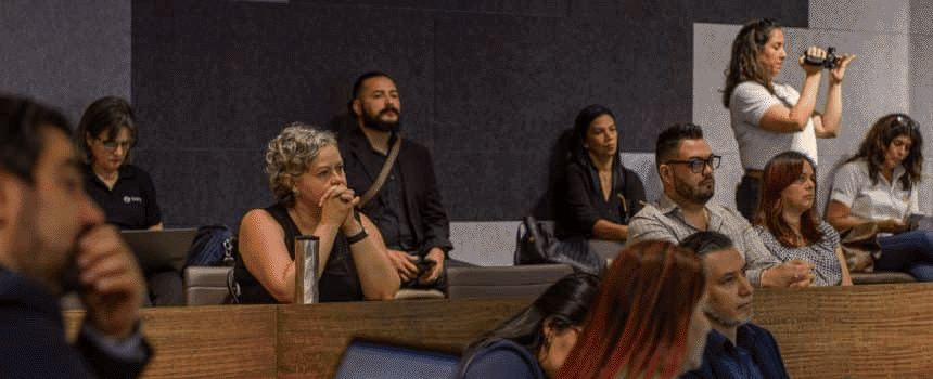 Expertos hacen un llamado a la transformación digital en el sector público y privado