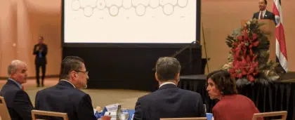 Presidente Chaves y 250 multinacionales analizan hoja de ruta para impulsar inversión y generación de empleo