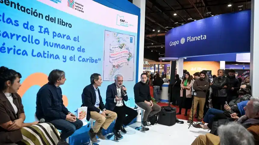CAF presentó en la Feria del Libro el “Atlas de IA para el desarrollo humano de América Latina y el Caribe”